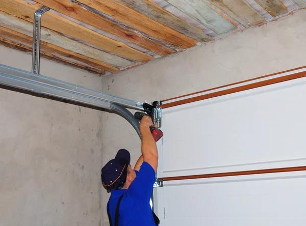 Don’s Garage Door Repair for Emergency Repairs