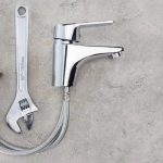 How Plumbing Contractors Help Reduce Household Water Waste